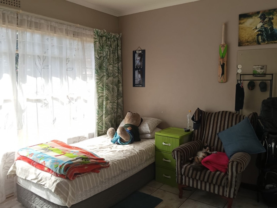 4 Bedroom Property for Sale in Krugersdorp North Gauteng
