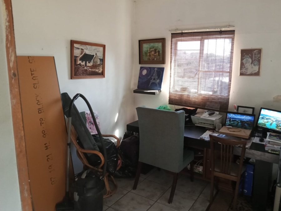 4 Bedroom Property for Sale in Krugersdorp North Gauteng