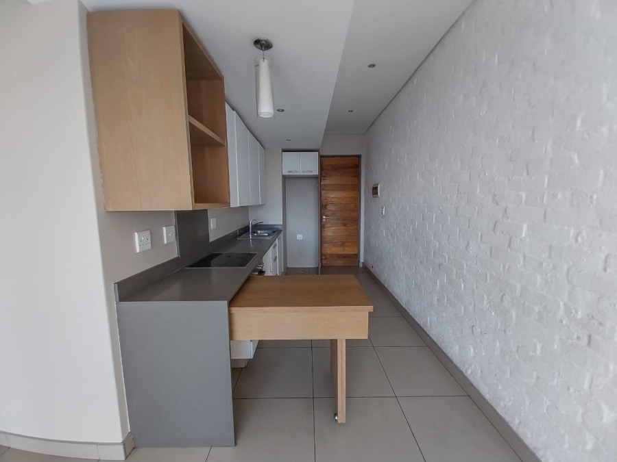 2 Bedroom Property for Sale in Nieuw Muckleneuk Gauteng