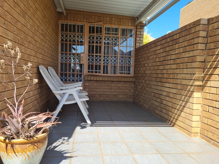 3 Bedroom Property for Sale in Zwartkop Gauteng