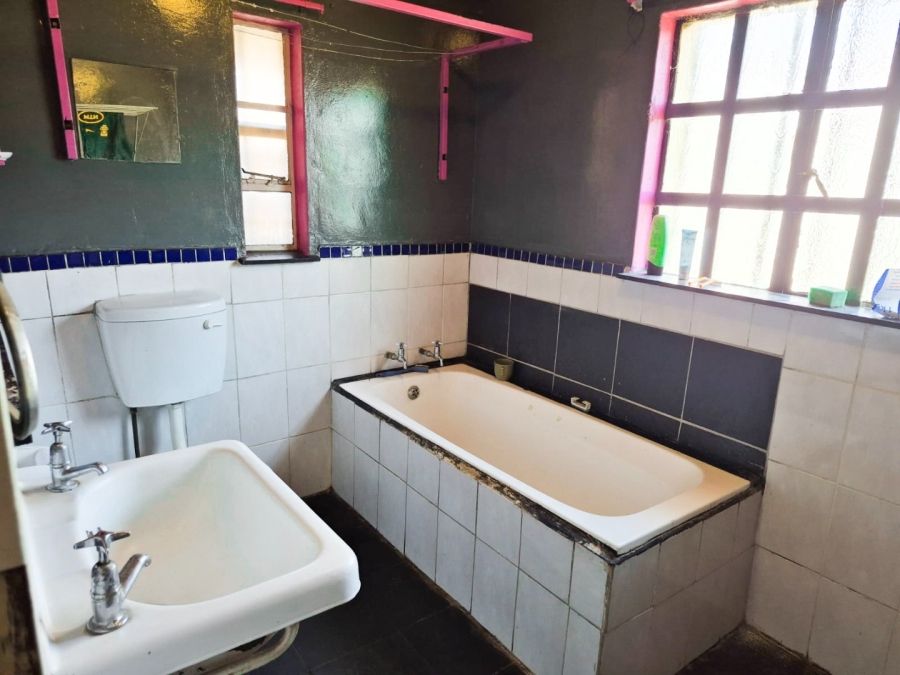 3 Bedroom Property for Sale in Westdene Gauteng