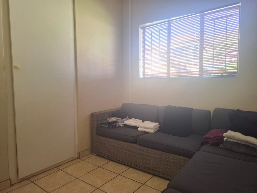 4 Bedroom Property for Sale in Ninapark Gauteng