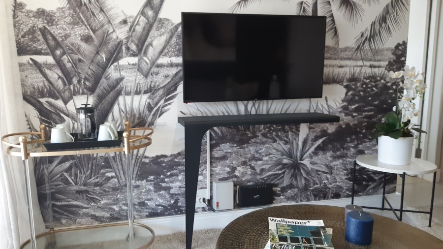 To Let 1 Bedroom Property for Rent in Waterfall Gauteng