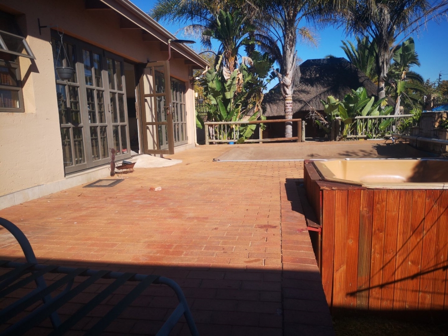 4 Bedroom Property for Sale in Solheim Gauteng