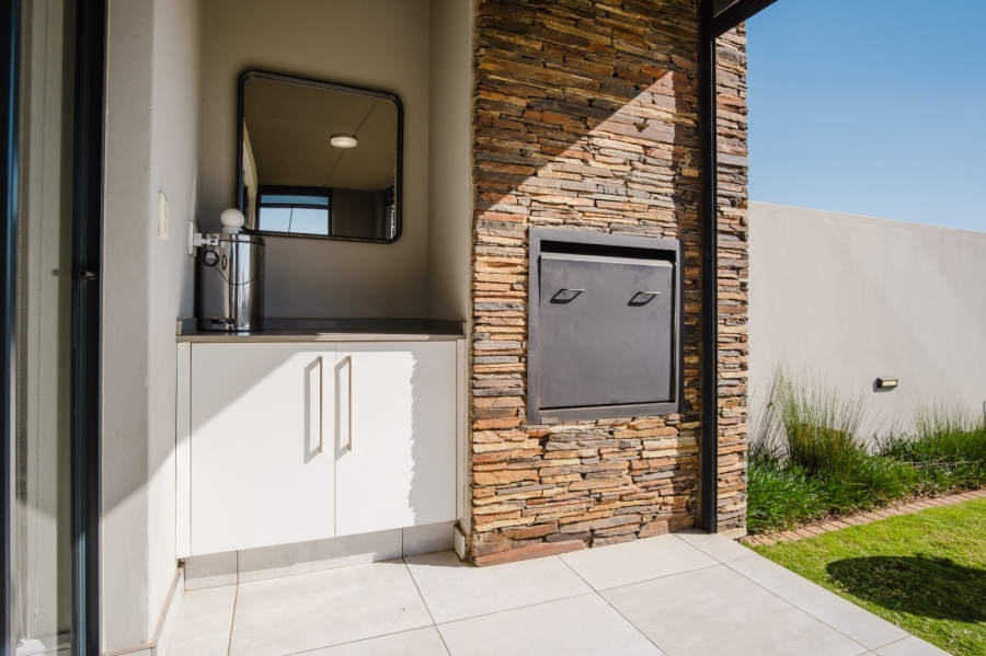 3 Bedroom Property for Sale in Serengeti Lifestyle Estate Gauteng