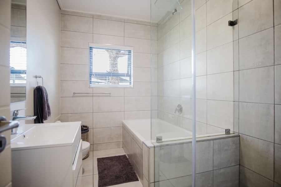 3 Bedroom Property for Sale in Serengeti Lifestyle Estate Gauteng
