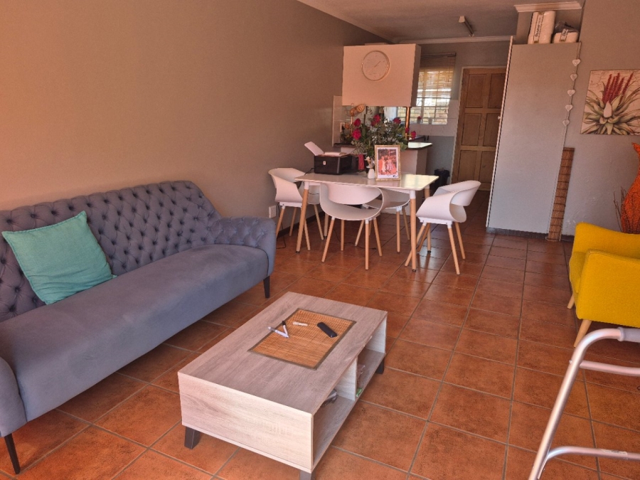 2 Bedroom Property for Sale in The Reeds Gauteng