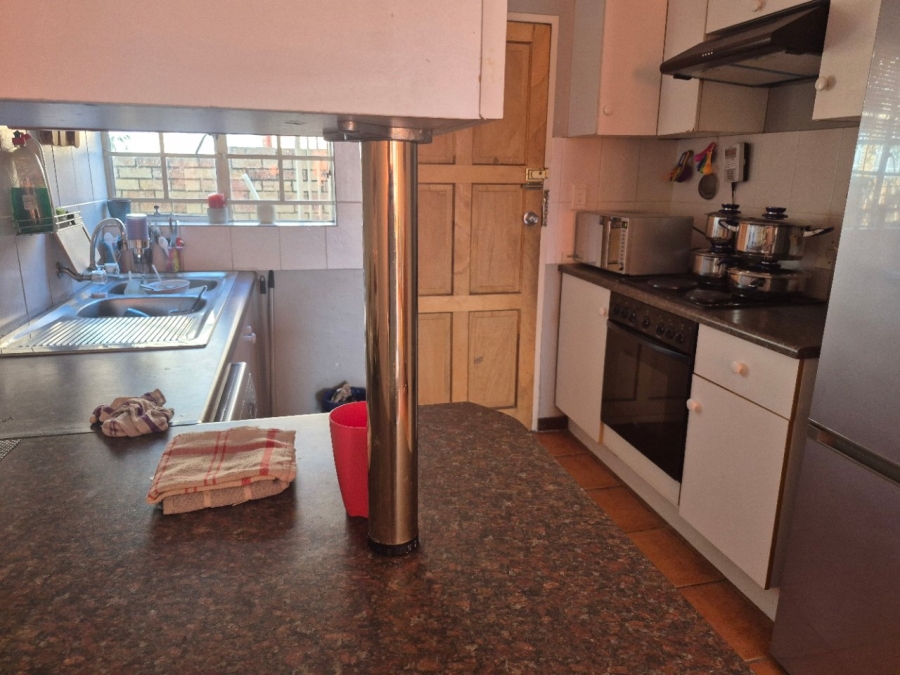 2 Bedroom Property for Sale in The Reeds Gauteng