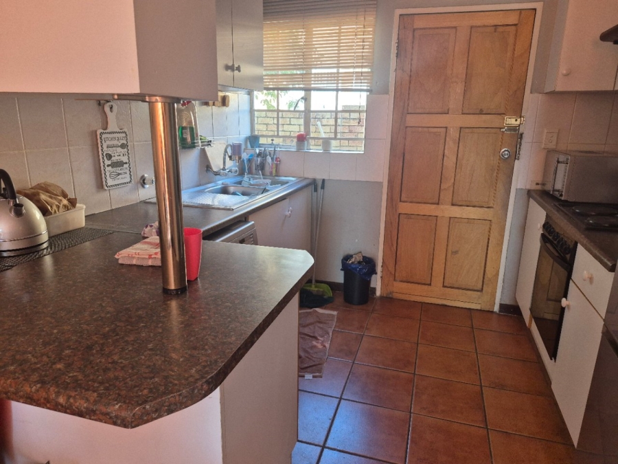 2 Bedroom Property for Sale in The Reeds Gauteng