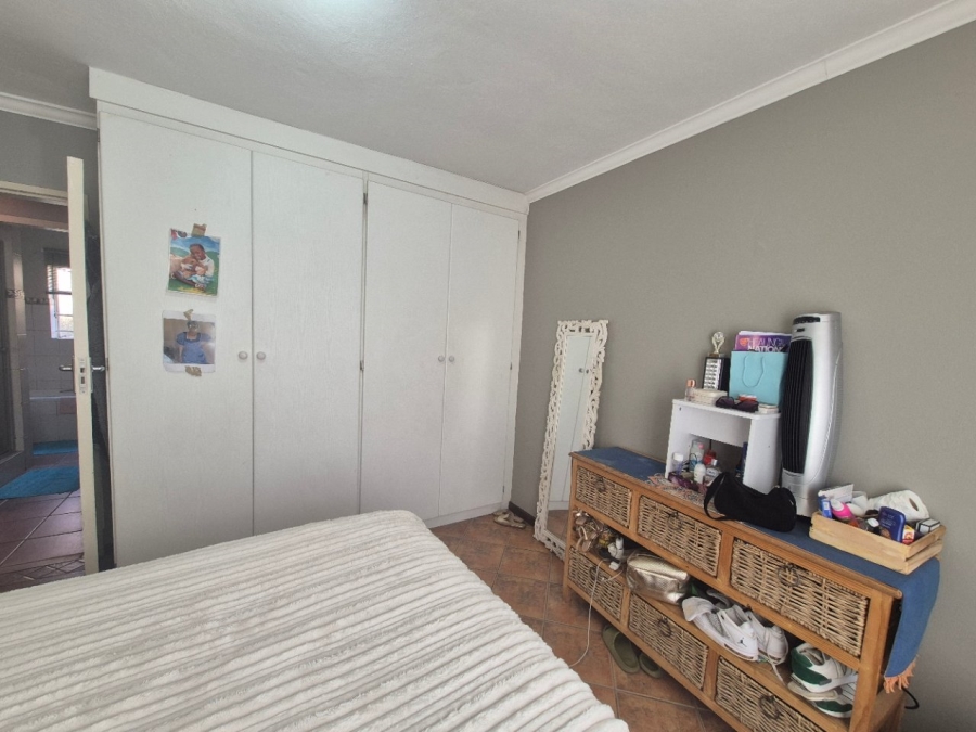 2 Bedroom Property for Sale in The Reeds Gauteng