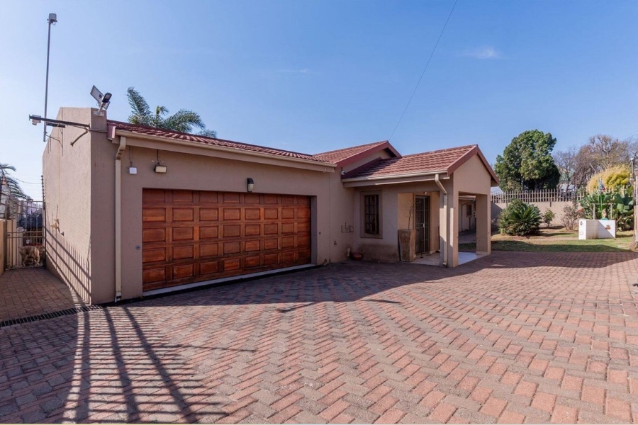 4 Bedroom Property for Sale in Solheim Gauteng