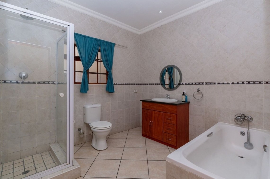 4 Bedroom Property for Sale in Solheim Gauteng