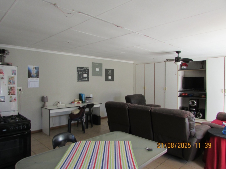 3 Bedroom Property for Sale in Erasmus Gauteng