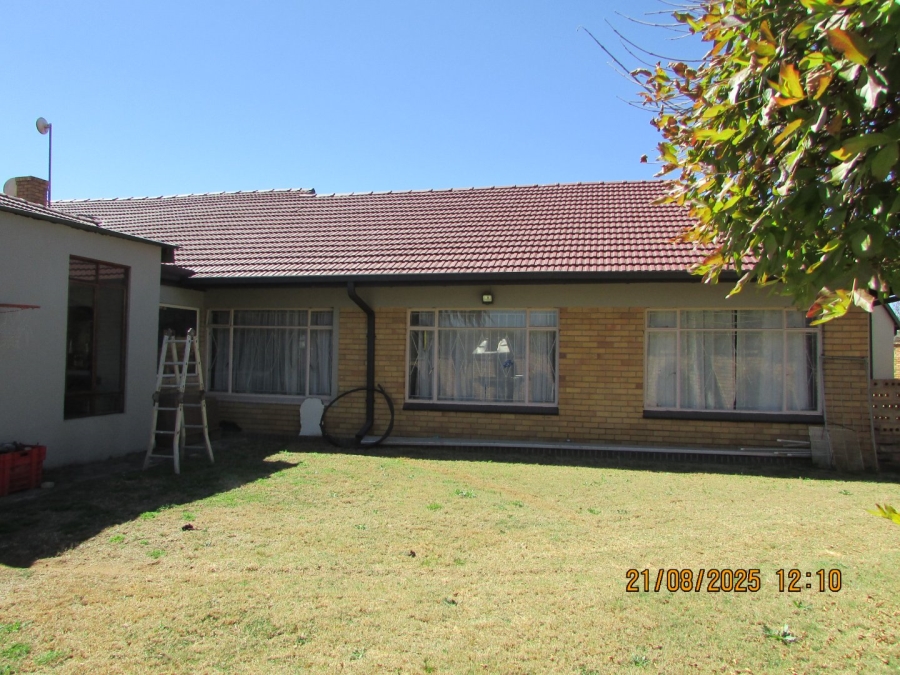 3 Bedroom Property for Sale in Erasmus Gauteng