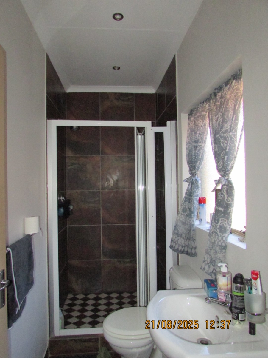 3 Bedroom Property for Sale in Erasmus Gauteng