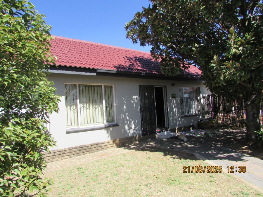 3 Bedroom Property for Sale in Erasmus Gauteng