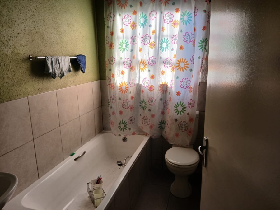 To Let 3 Bedroom Property for Rent in Heatherview Gauteng