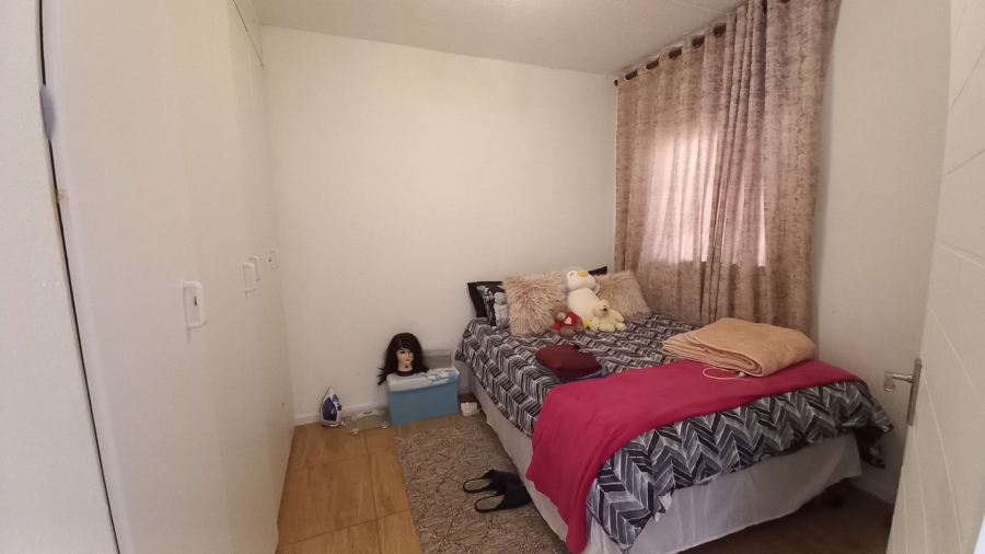 To Let 2 Bedroom Property for Rent in Noordwyk Gauteng