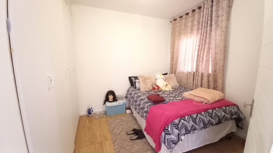 To Let 2 Bedroom Property for Rent in Noordwyk Gauteng