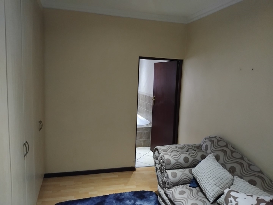 4 Bedroom Property for Sale in Solheim Gauteng