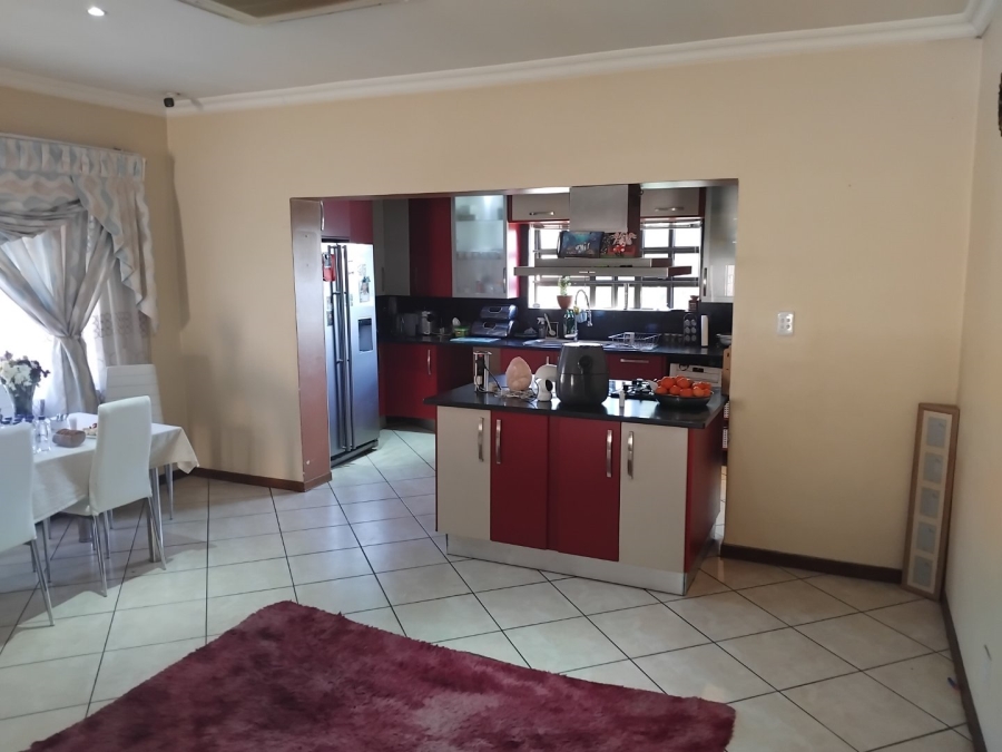 4 Bedroom Property for Sale in Solheim Gauteng