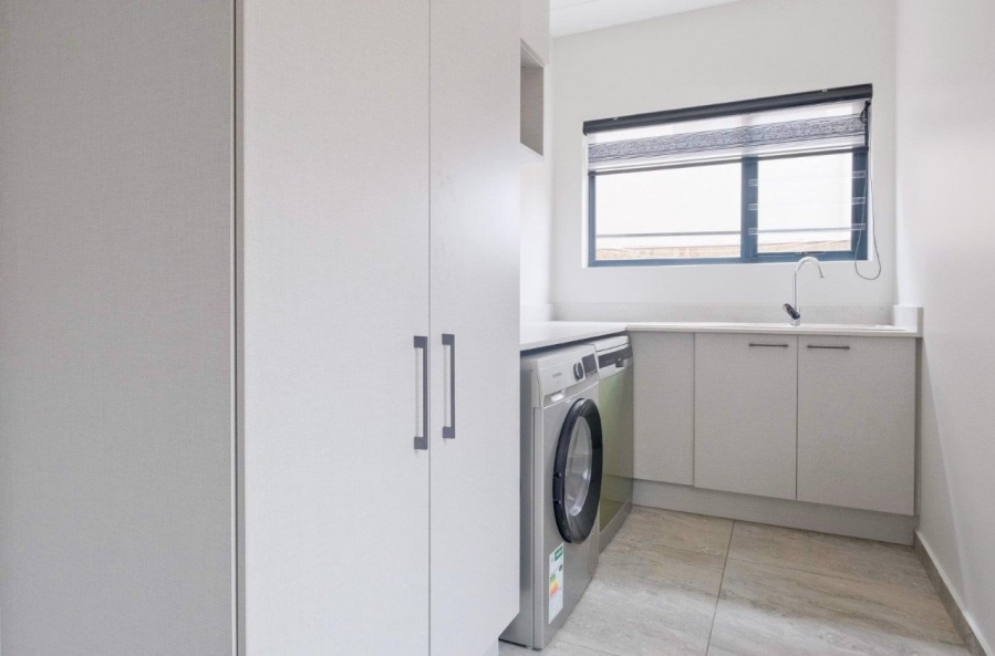 To Let 3 Bedroom Property for Rent in Carlswald Gauteng