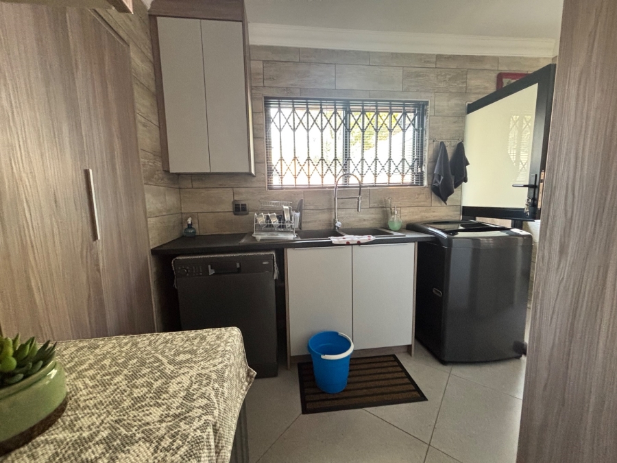  Bedroom Property for Sale in Erasmus Gauteng