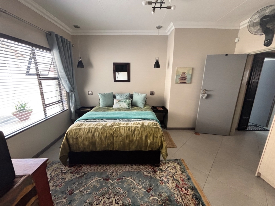  Bedroom Property for Sale in Erasmus Gauteng