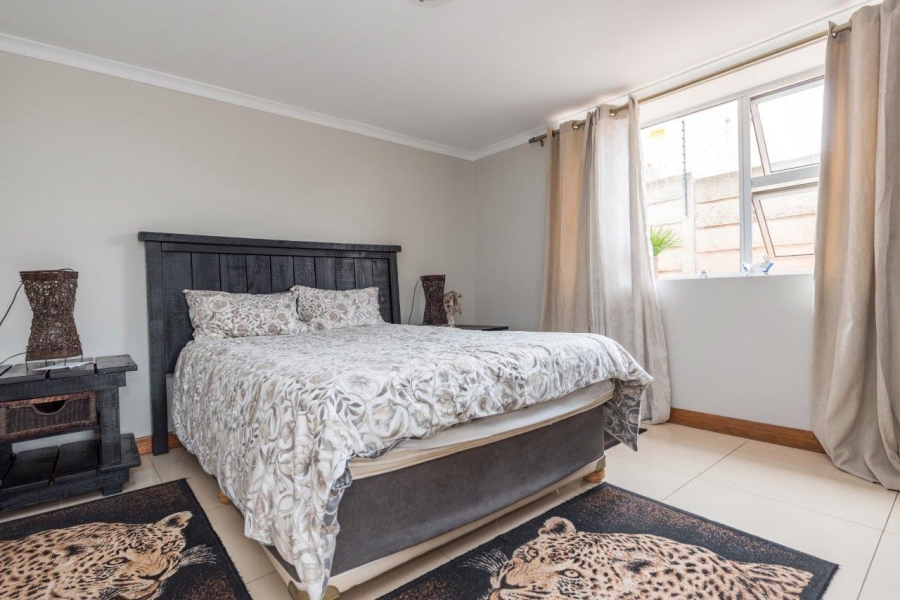 To Let 4 Bedroom Property for Rent in Observatory Gauteng