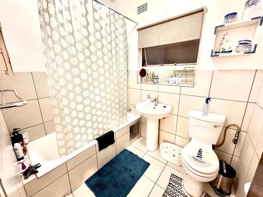 To Let 2 Bedroom Property for Rent in Albemarle Ext 1 Gauteng