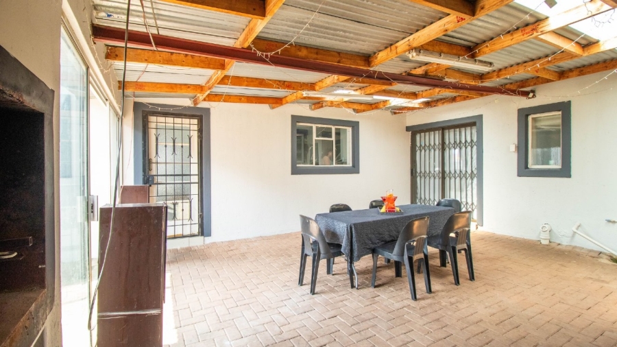 3 Bedroom Property for Sale in Sunnyridge Gauteng