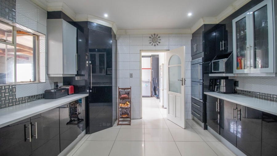 3 Bedroom Property for Sale in Sunnyridge Gauteng