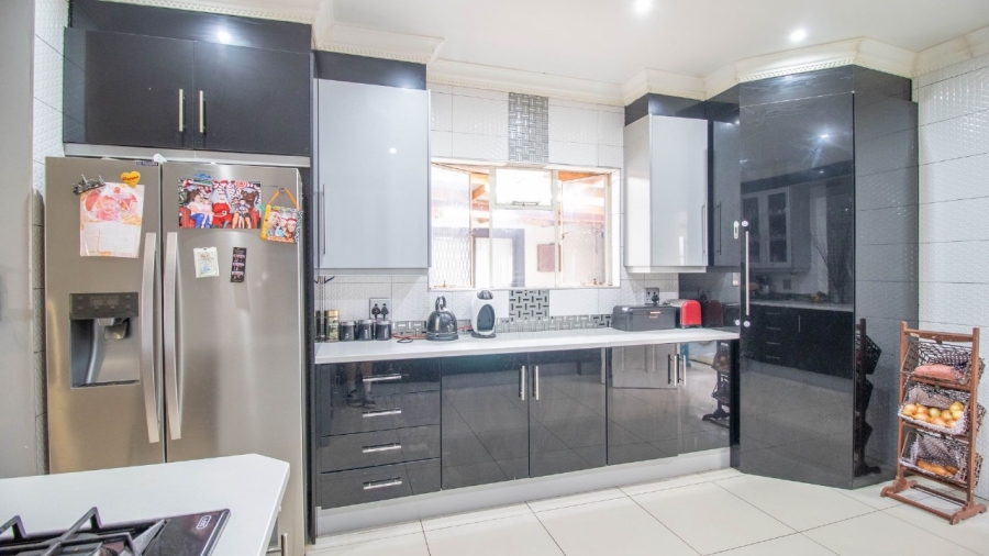 3 Bedroom Property for Sale in Sunnyridge Gauteng