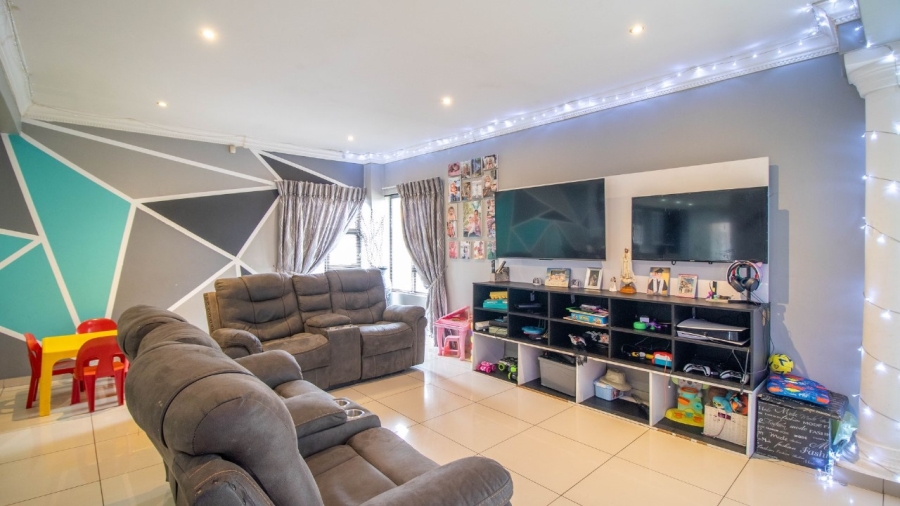 3 Bedroom Property for Sale in Sunnyridge Gauteng