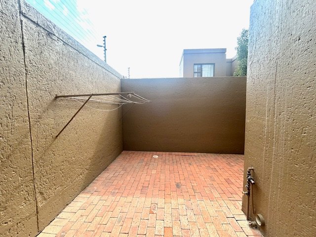 3 Bedroom Property for Sale in River Club Gauteng