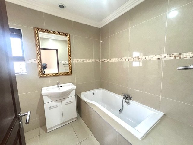 3 Bedroom Property for Sale in River Club Gauteng