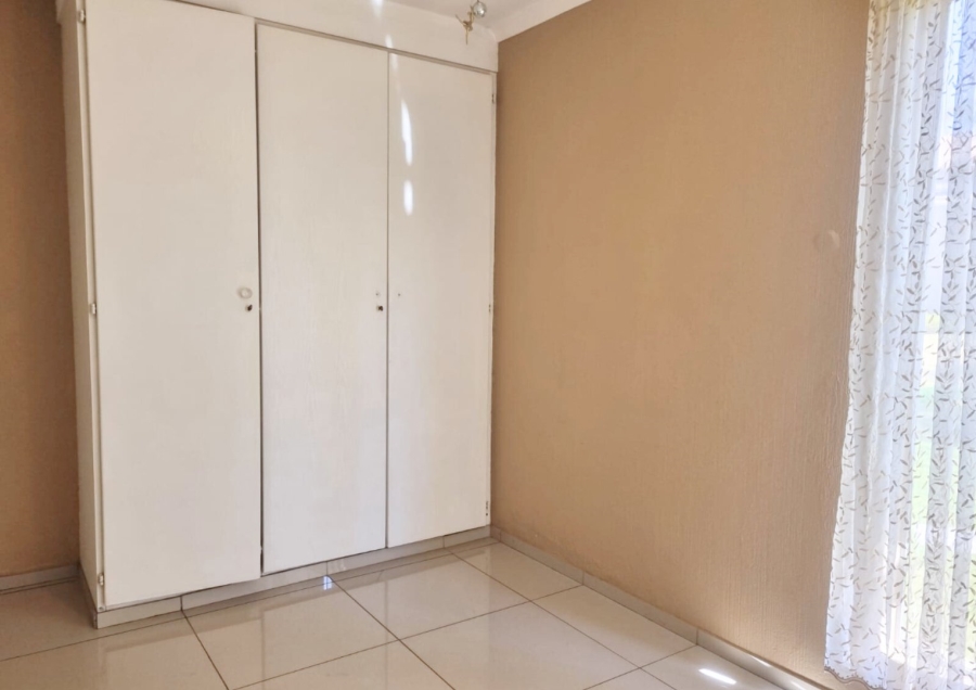 To Let 2 Bedroom Property for Rent in Randpark Ridge Gauteng