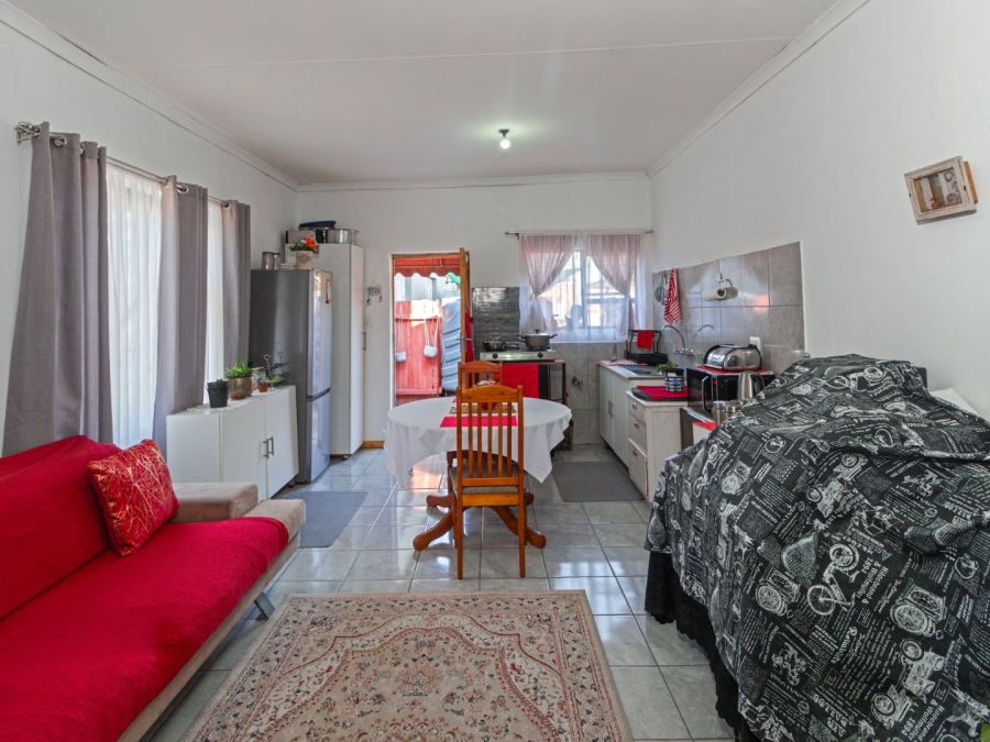 4 Bedroom Property for Sale in Westdene Gauteng