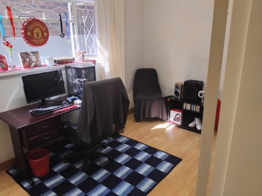 4 Bedroom Property for Sale in Kensington Gauteng