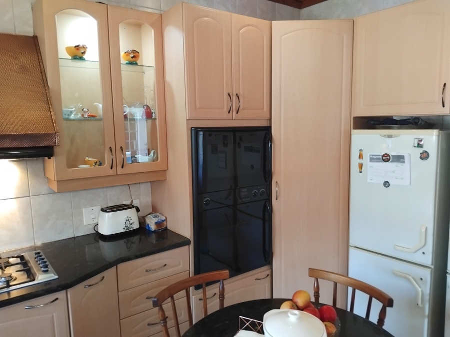 4 Bedroom Property for Sale in Kensington Gauteng