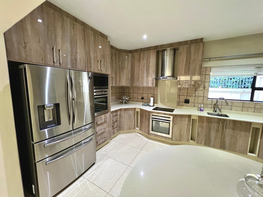 4 Bedroom Property for Sale in Cornwall Hill Gauteng