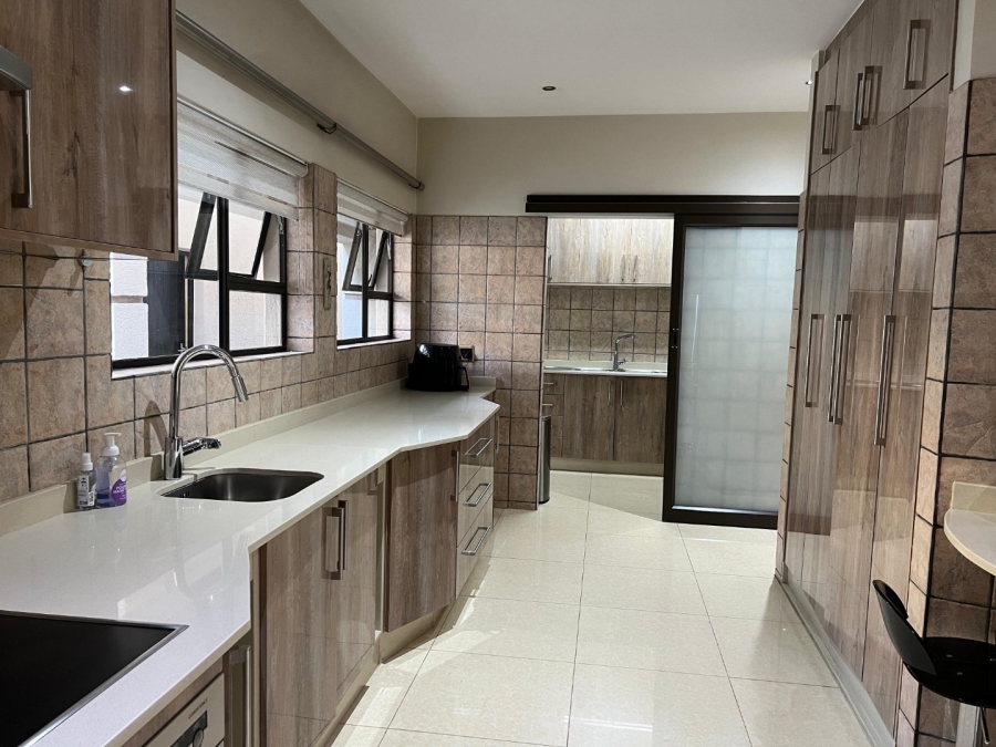 4 Bedroom Property for Sale in Cornwall Hill Gauteng