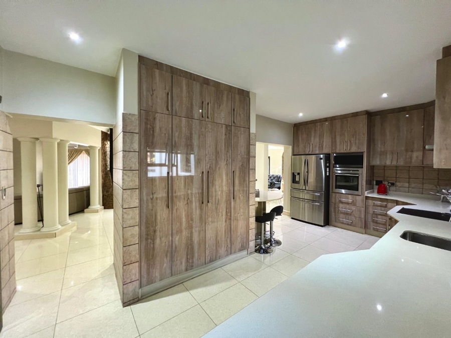 4 Bedroom Property for Sale in Cornwall Hill Gauteng