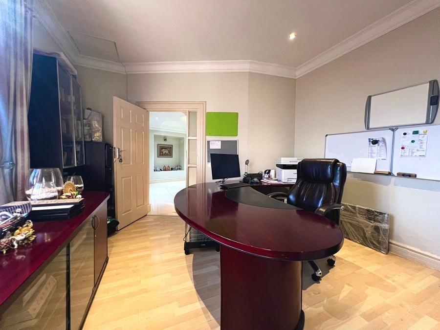 4 Bedroom Property for Sale in Cornwall Hill Gauteng