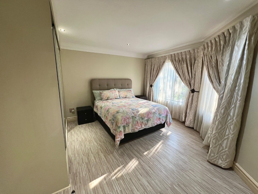 4 Bedroom Property for Sale in Cornwall Hill Gauteng