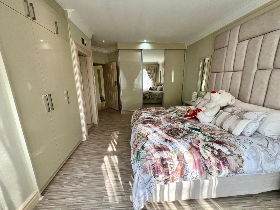 4 Bedroom Property for Sale in Cornwall Hill Gauteng