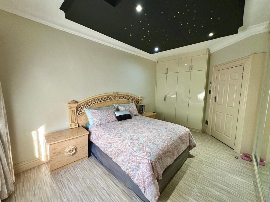 4 Bedroom Property for Sale in Cornwall Hill Gauteng