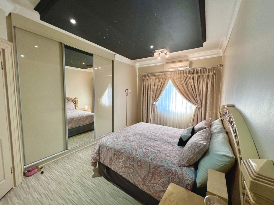 4 Bedroom Property for Sale in Cornwall Hill Gauteng