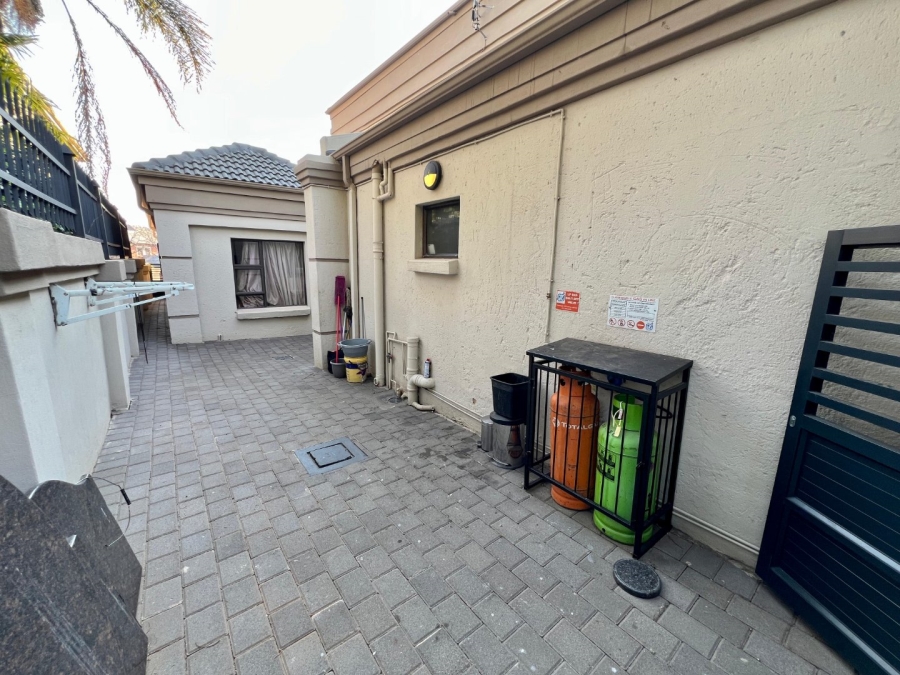 4 Bedroom Property for Sale in Cornwall Hill Gauteng
