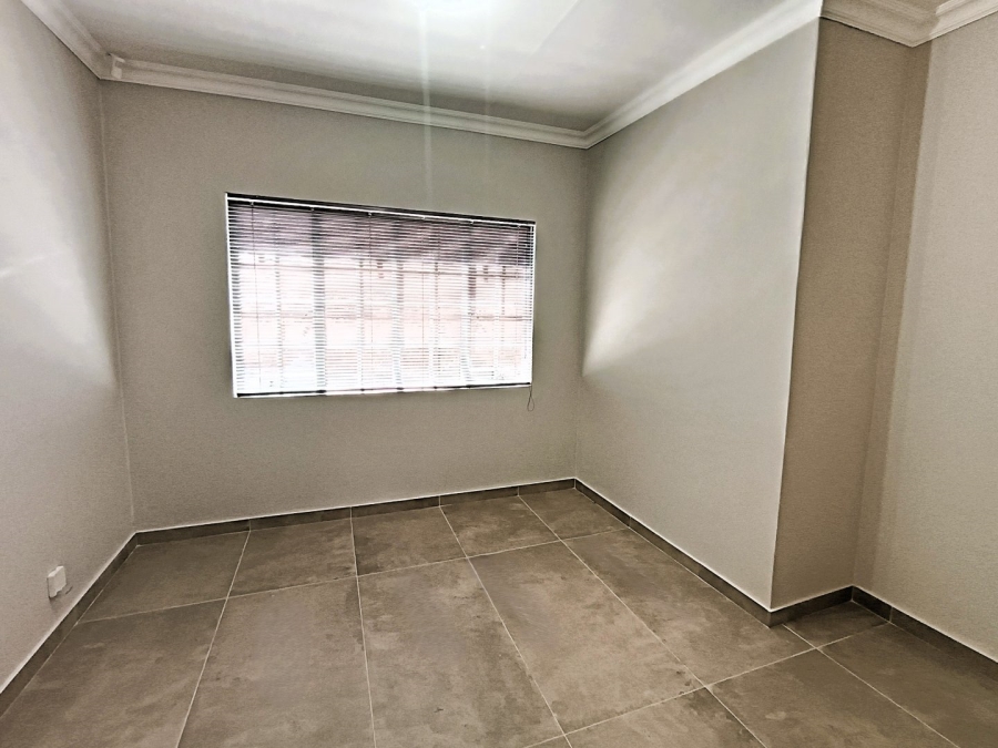 To Let commercial Property for Rent in Faerie Glen Gauteng